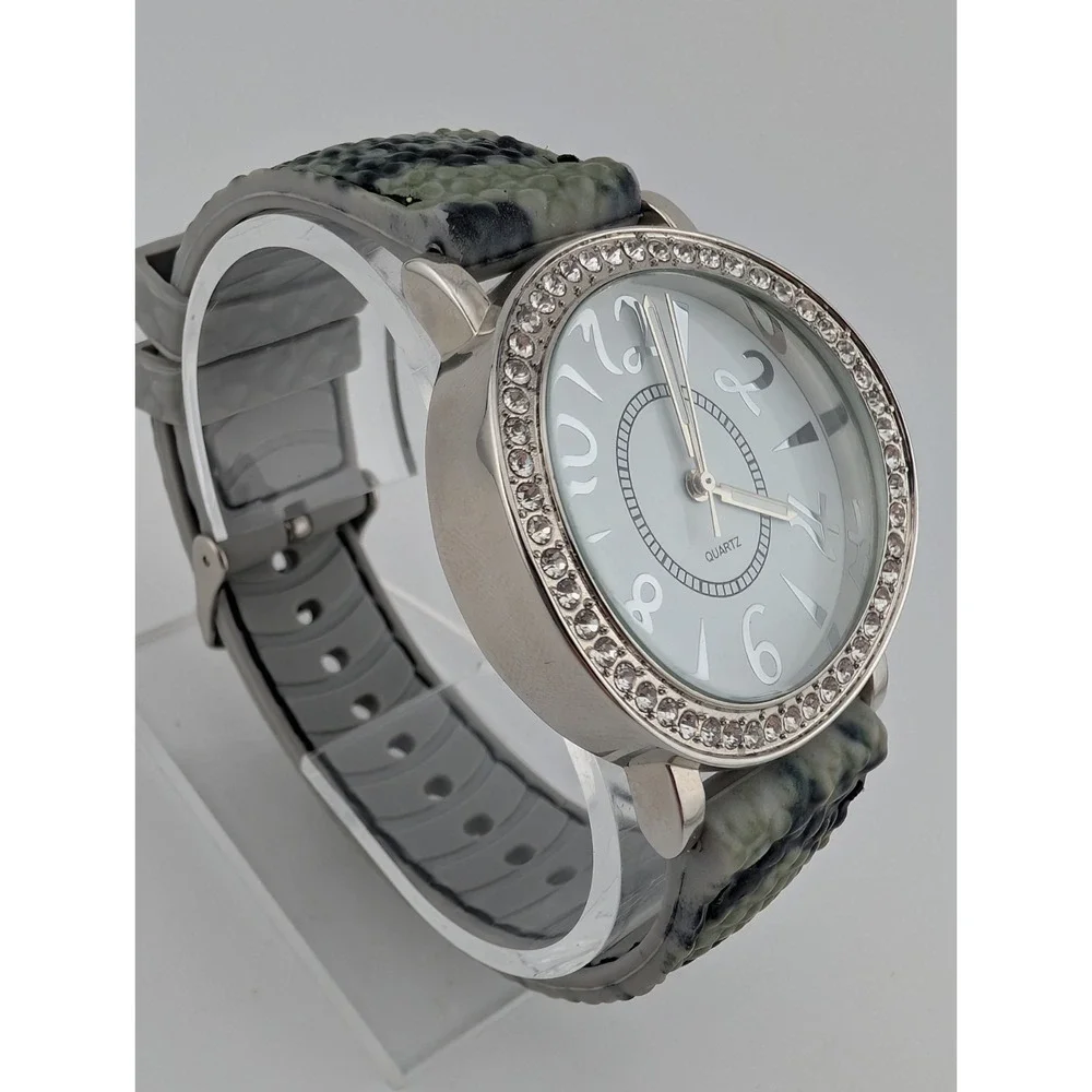 Women's Quartz Watch 41mm Case Rhinestone Bezel Black/Gray Silicone Band Working